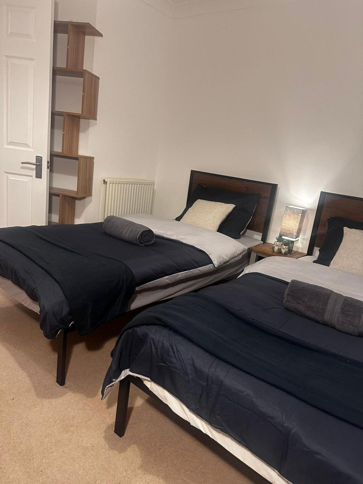 City Lux Apartment Лондон Экстерьер фото